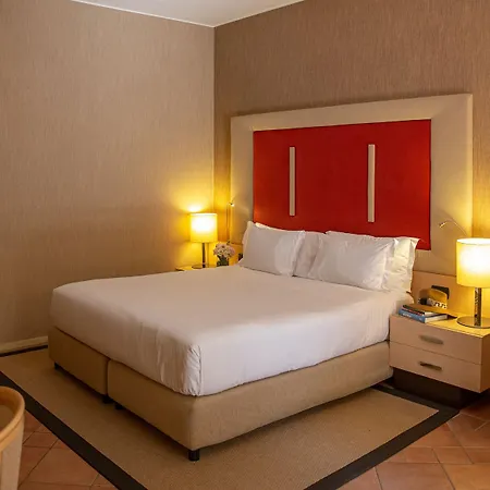 Hotel Golf & 4*