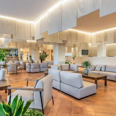 Hotel Golf & 4*