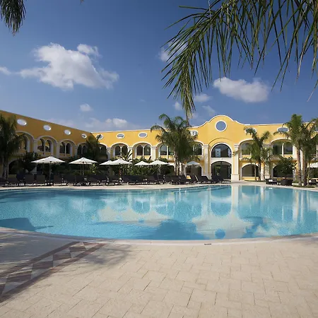 Golf & Hotel 4*
