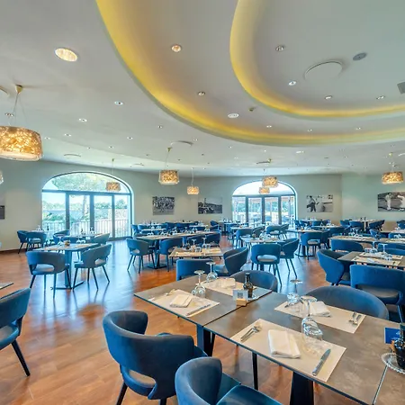 Golf & Hotel 4*