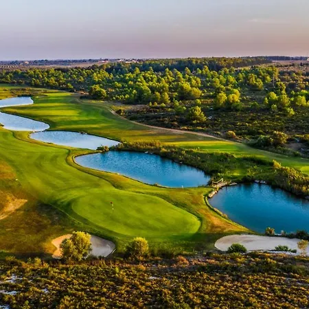 Hotel Golf & 4*