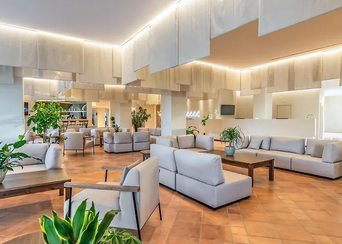 Hotel Golf & 4*
