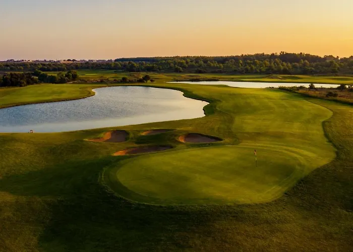 Hotel Golf & 4*